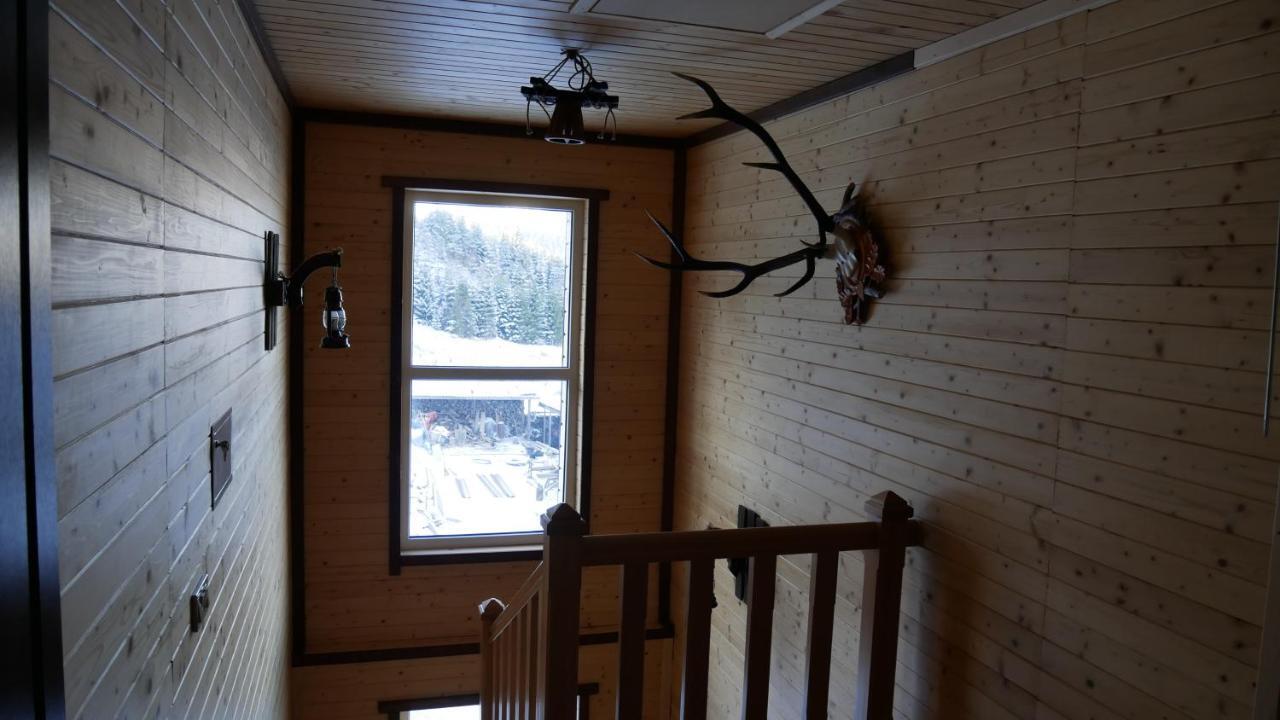 Hotel Hirska Kazka Polyanitsa Popovichevskaya Esterno foto